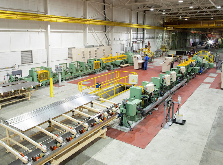 Hệ thống điều khiển PLC Máy xay ống sợi lạnh Phương pháp lăn liên tục Cung cấp sản xuất ống liền mạch với Quản lý quy trình